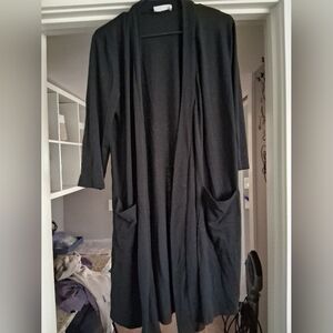 Zenana Outfitters Black Women's Sweater